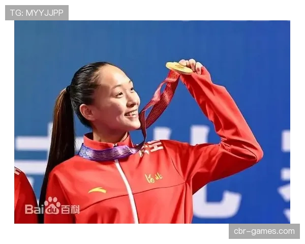 常园训练完直接拎爱马仕去吃米其林，这哪是拳击手啊